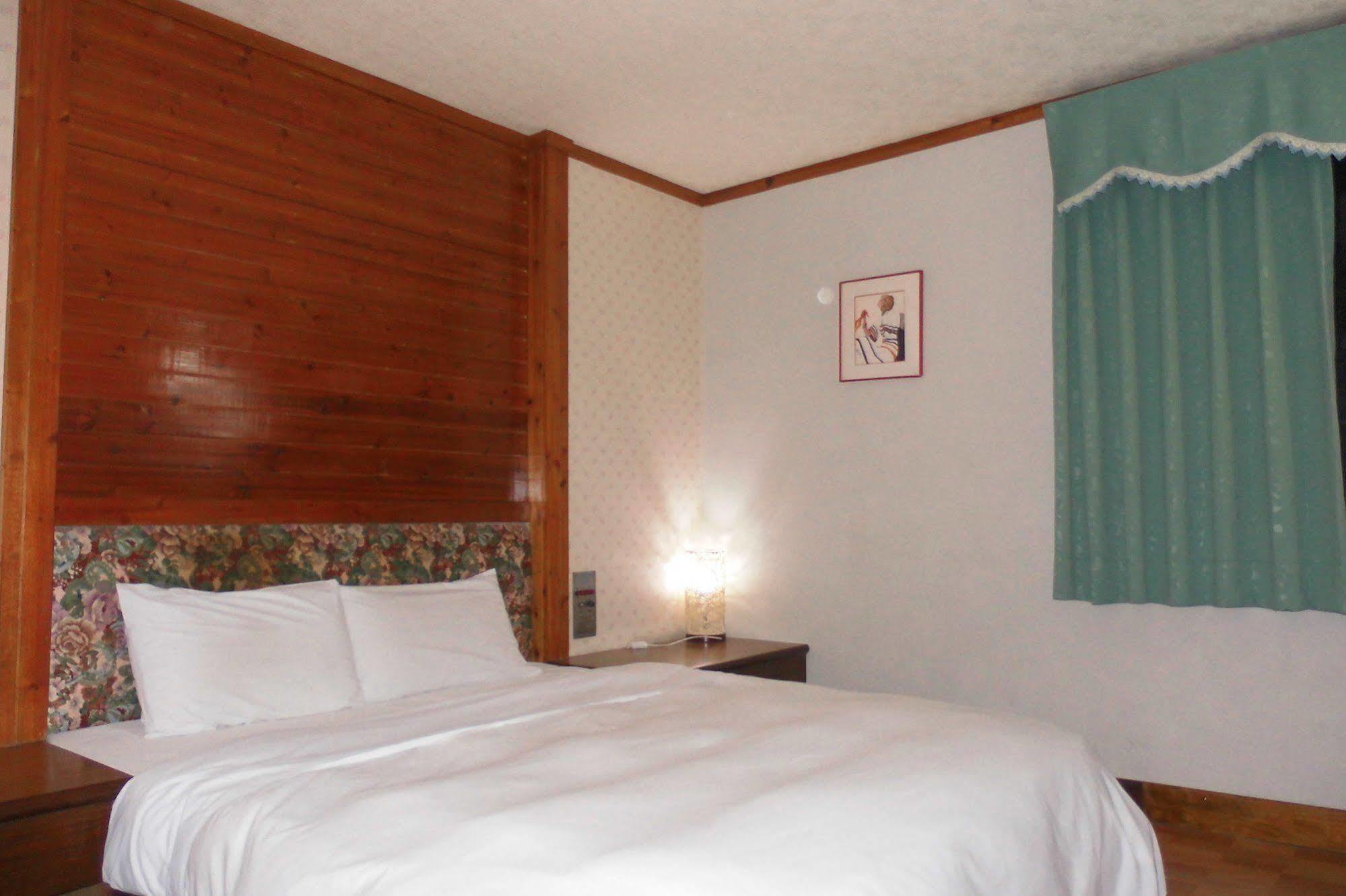 Modern Plaza Hotel Kaohsiung Luaran gambar