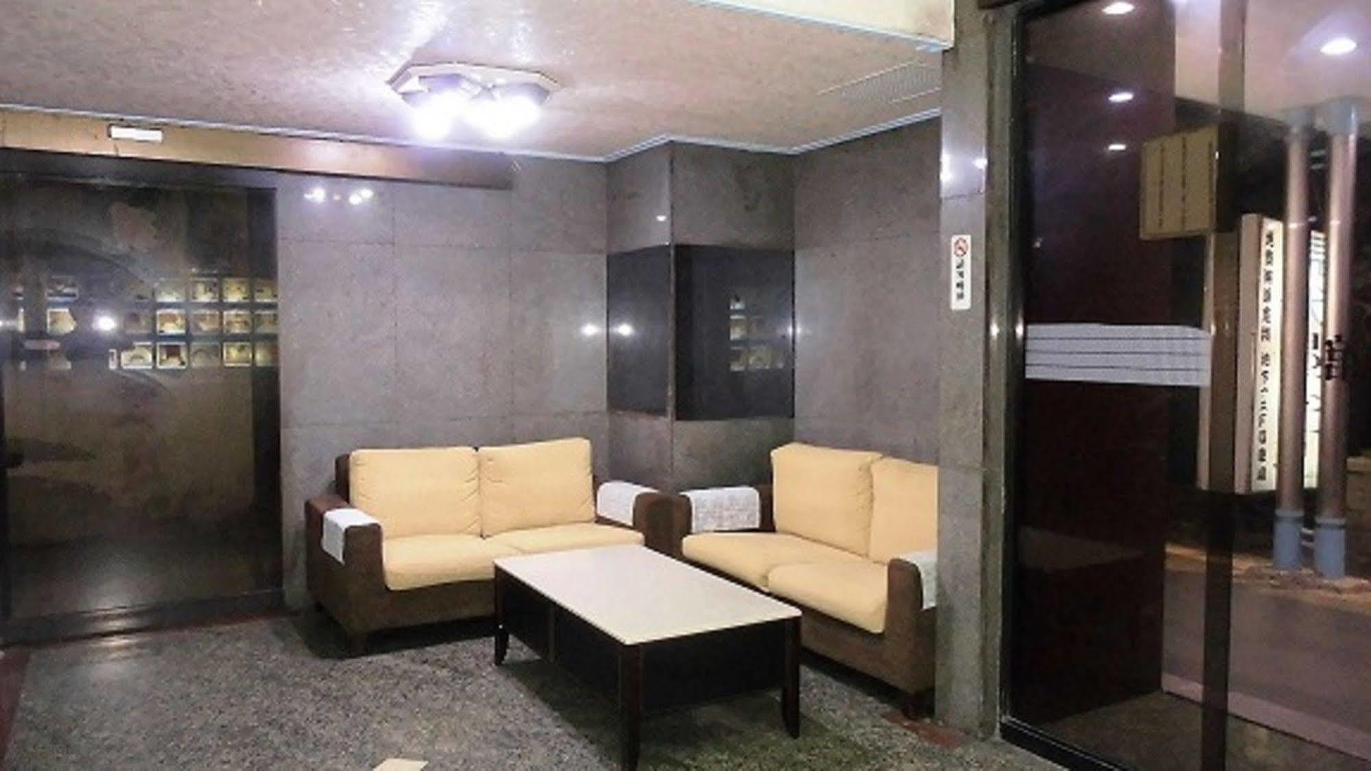 Modern Plaza Hotel Kaohsiung Luaran gambar