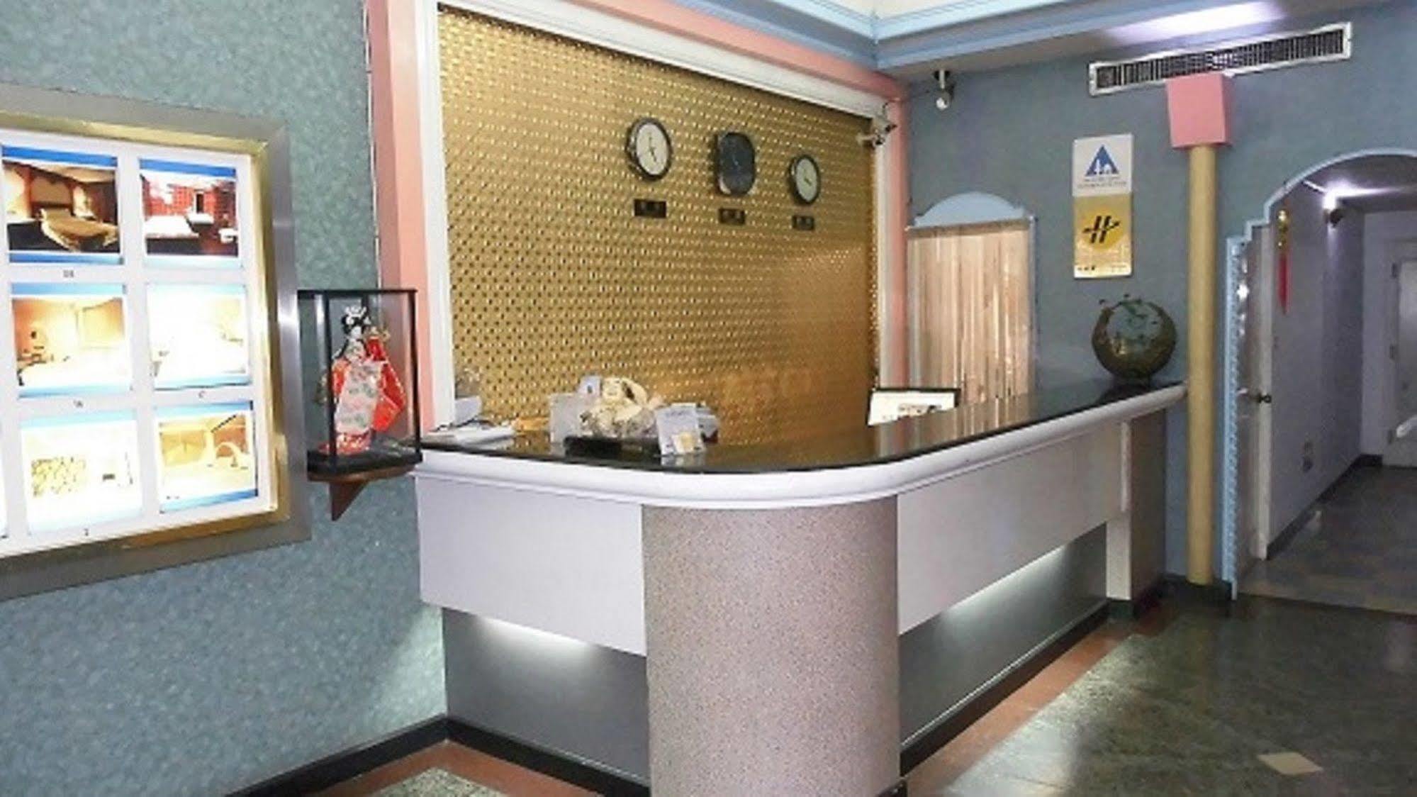 Modern Plaza Hotel Kaohsiung Luaran gambar