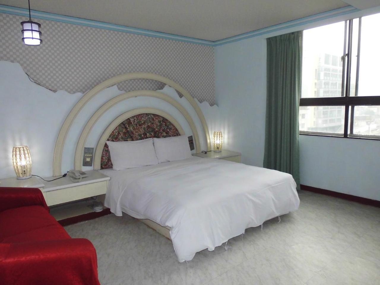 Modern Plaza Hotel Kaohsiung Luaran gambar